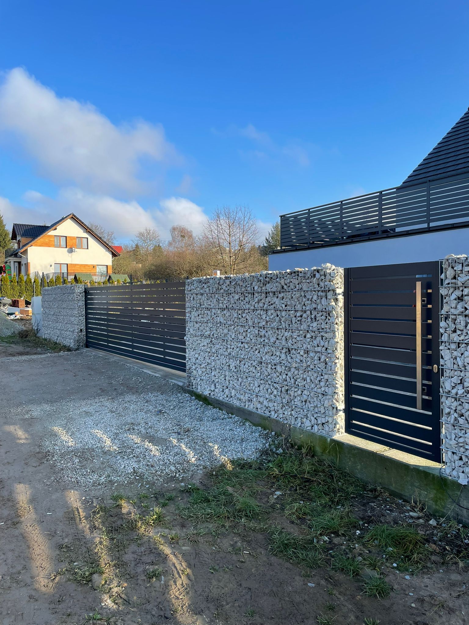 Ogrodzenie gabionowe z bramą i furtką antracyt - Gorzów Wlkp. | Stalowy Bechta